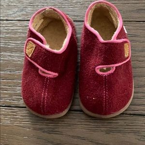 Little girls slippers